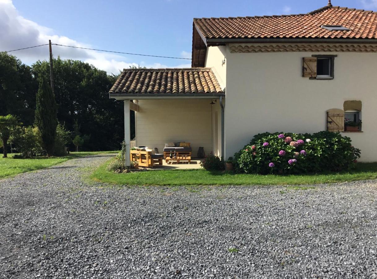 Gîte studio duplex à la campagne au calme assuré Margouet-Meymes Esterno foto